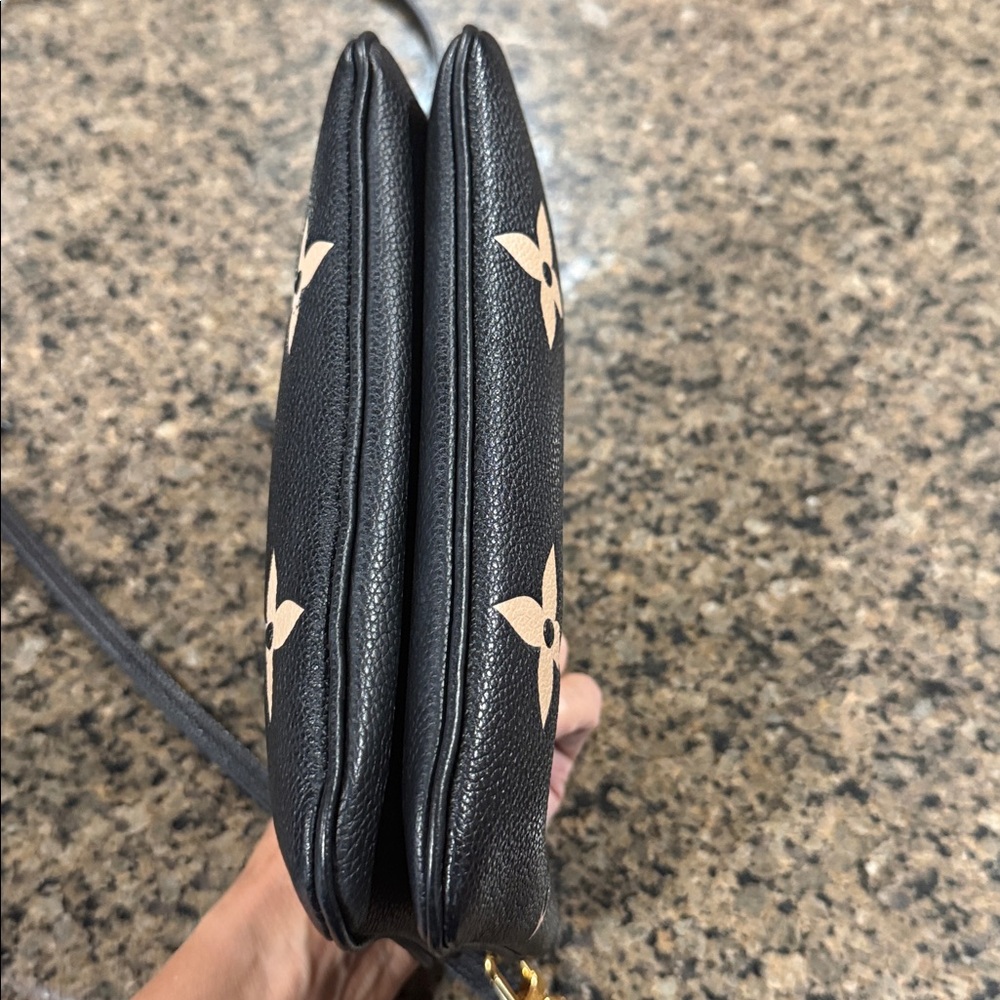 Louis Vuitton Double Zip pochette - Picture 11 of 11
